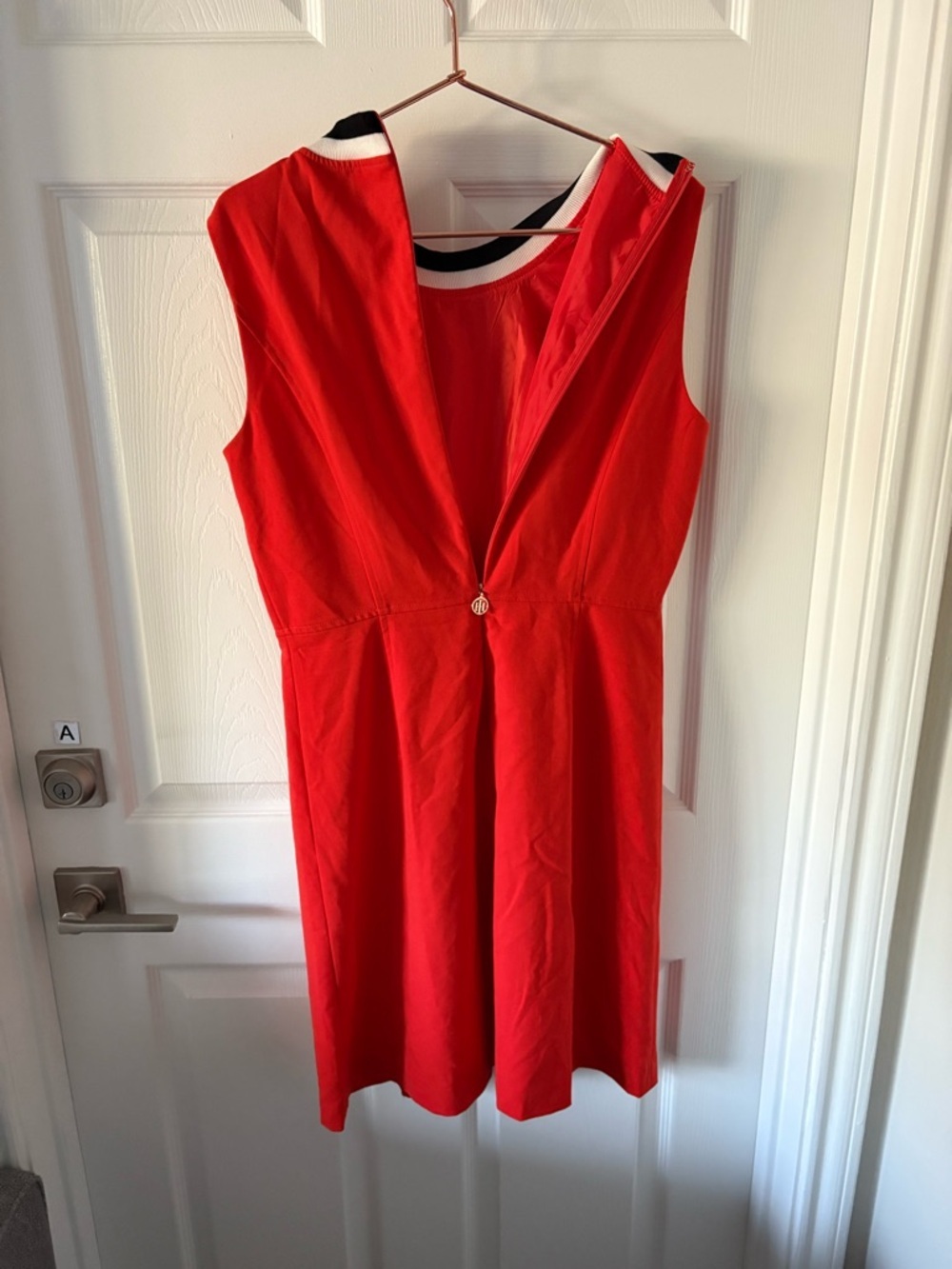 Tommy Hilfiger sleeveless dress Size 8 - Picture 5 of 7